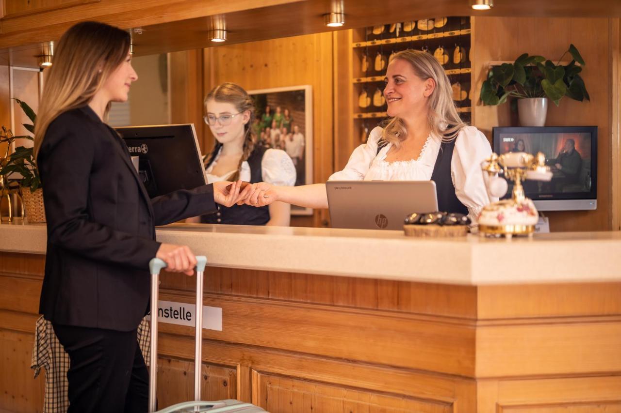 & Restaurant Zum Reussenstein Hotel