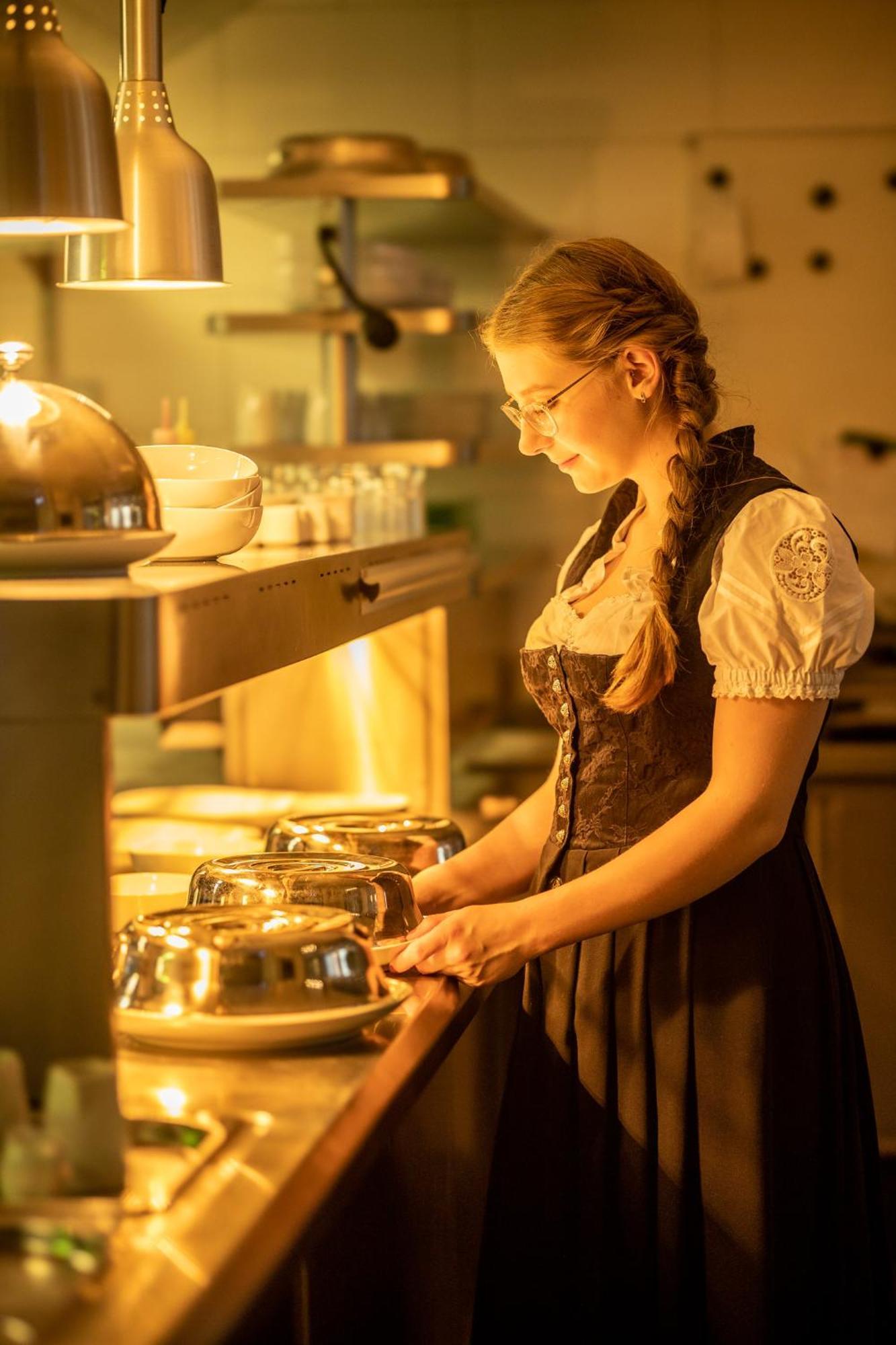 & Restaurant Zum Reussenstein 3* Böblingen